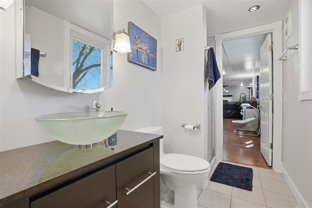 415 Woodridge Avenue Iowa City IA 52245