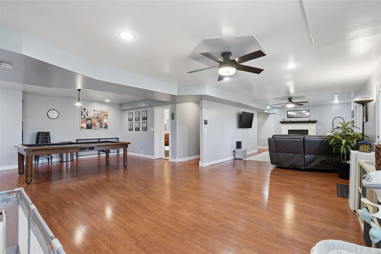 415 Woodridge Avenue Iowa City IA 52245