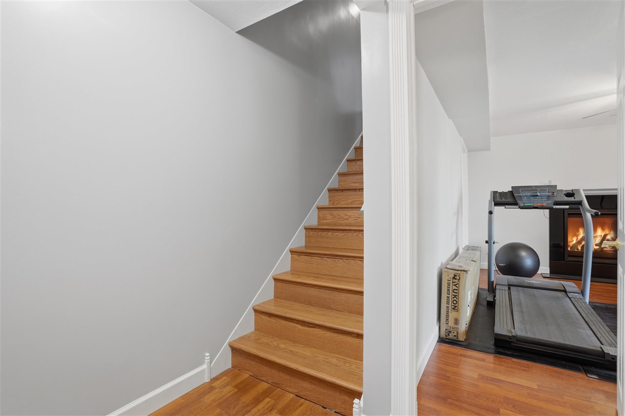 415 Woodridge Avenue Iowa City IA 52245