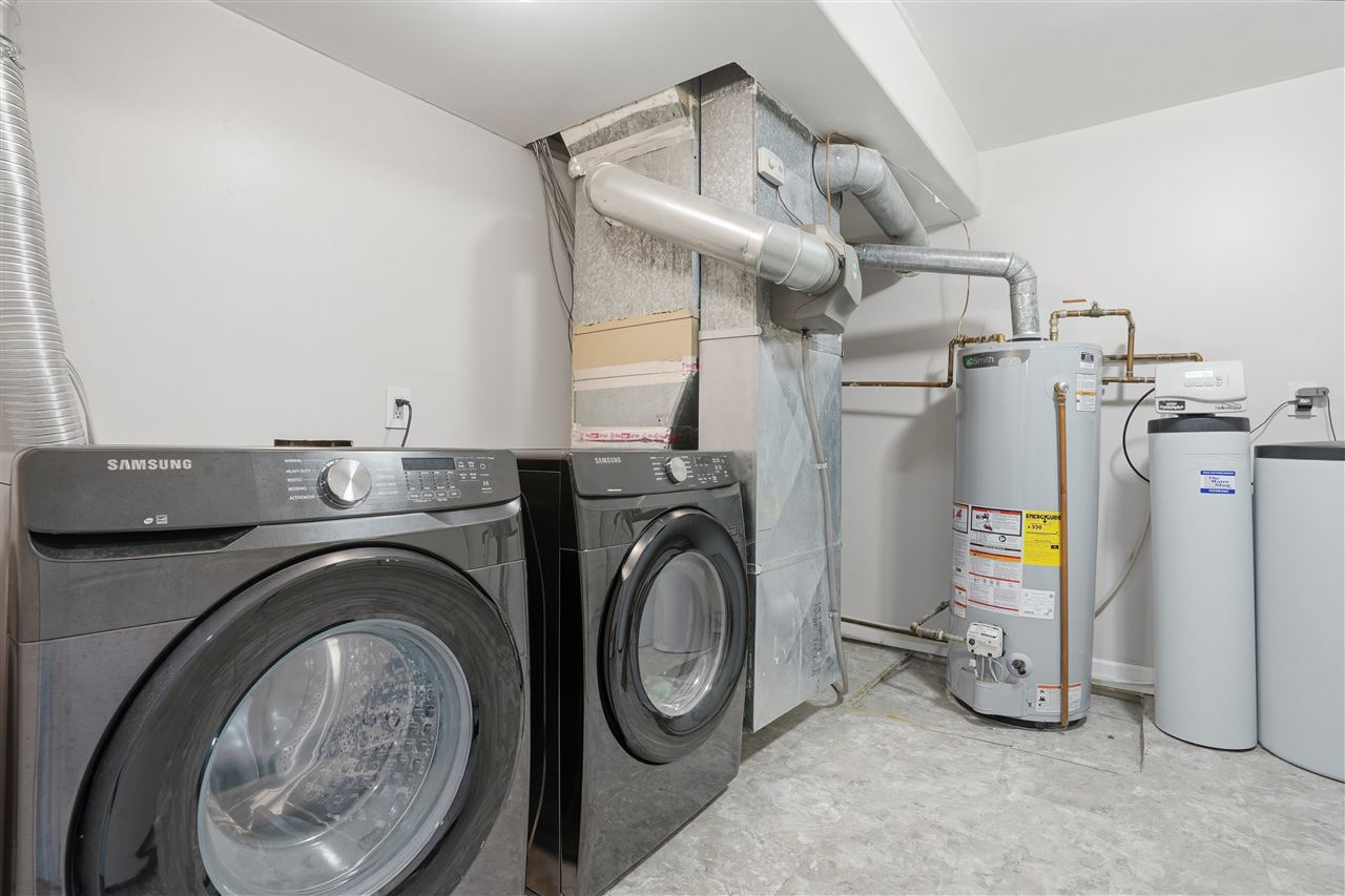 415 Woodridge Avenue Iowa City IA 52245