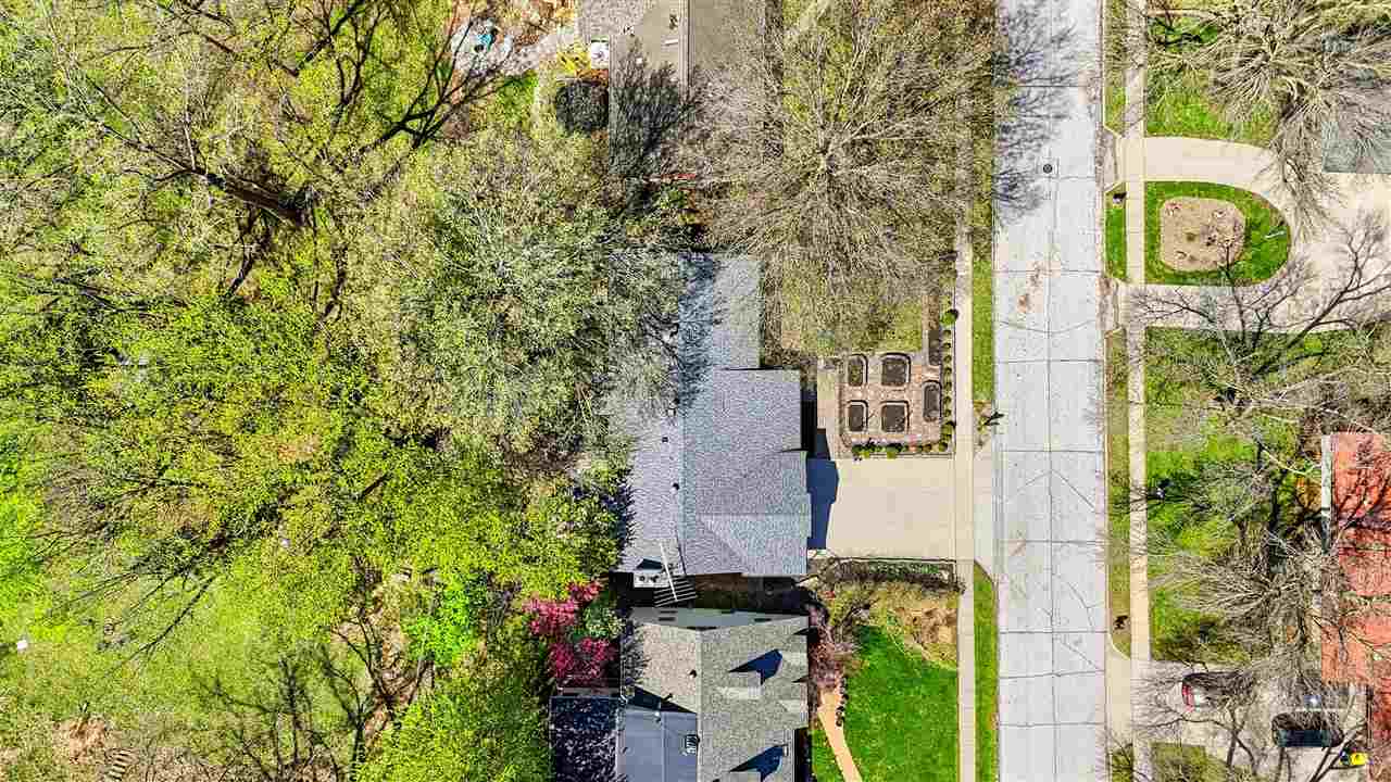 415 Woodridge Avenue Iowa City IA 52245