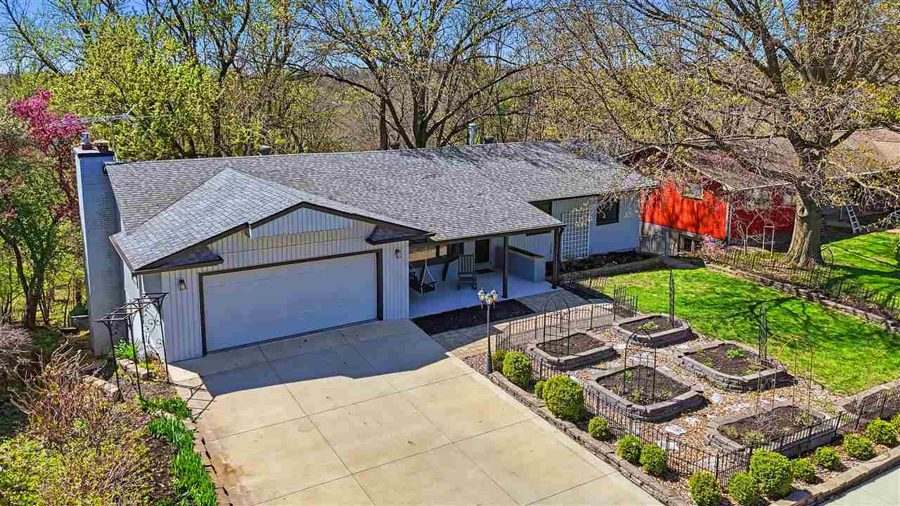 415 Woodridge Avenue Iowa City IA 52245