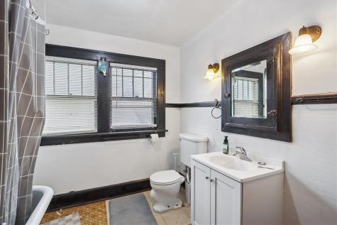 727 N Dodge Street Iowa City IA 52245