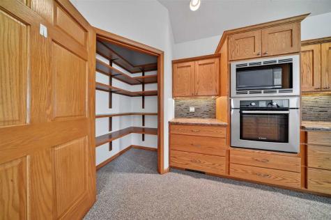 1264 Ivan Lane West Liberty IA 52776