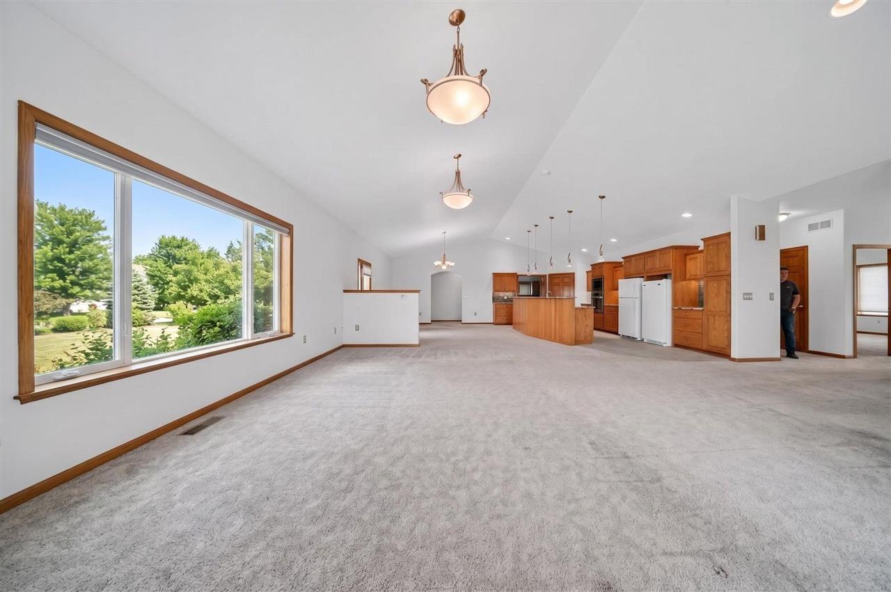 1264 Ivan Lane West Liberty IA 52776