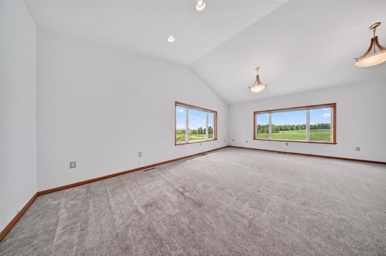 1264 Ivan Lane West Liberty IA 52776