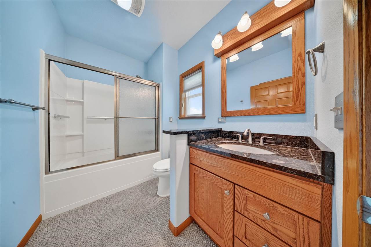 1264 Ivan Lane West Liberty IA 52776