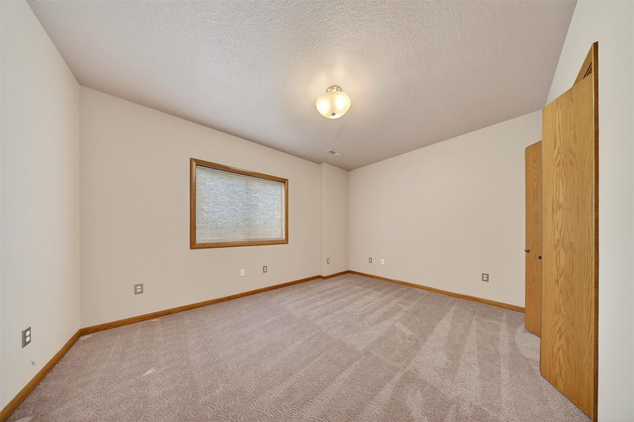 1264 Ivan Lane West Liberty IA 52776