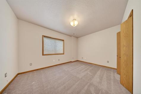 1264 Ivan Lane West Liberty IA 52776