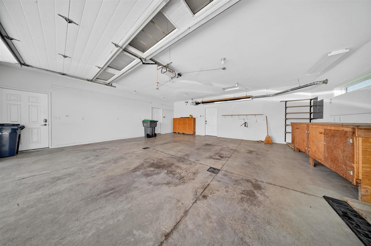 1264 Ivan Lane West Liberty IA 52776