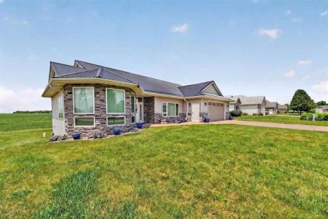 1264 Ivan Lane West Liberty IA 52776
