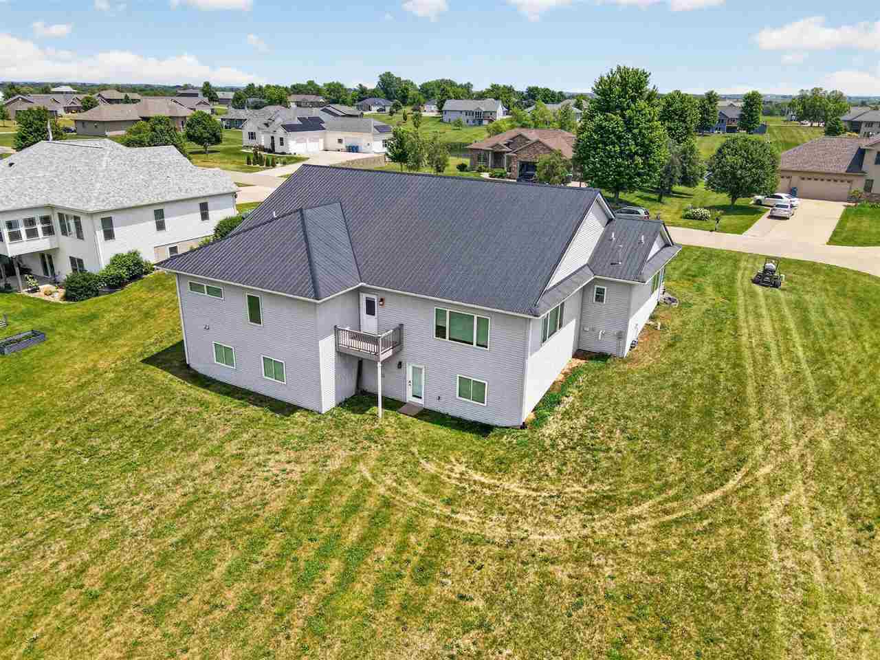 1264 Ivan Lane West Liberty IA 52776