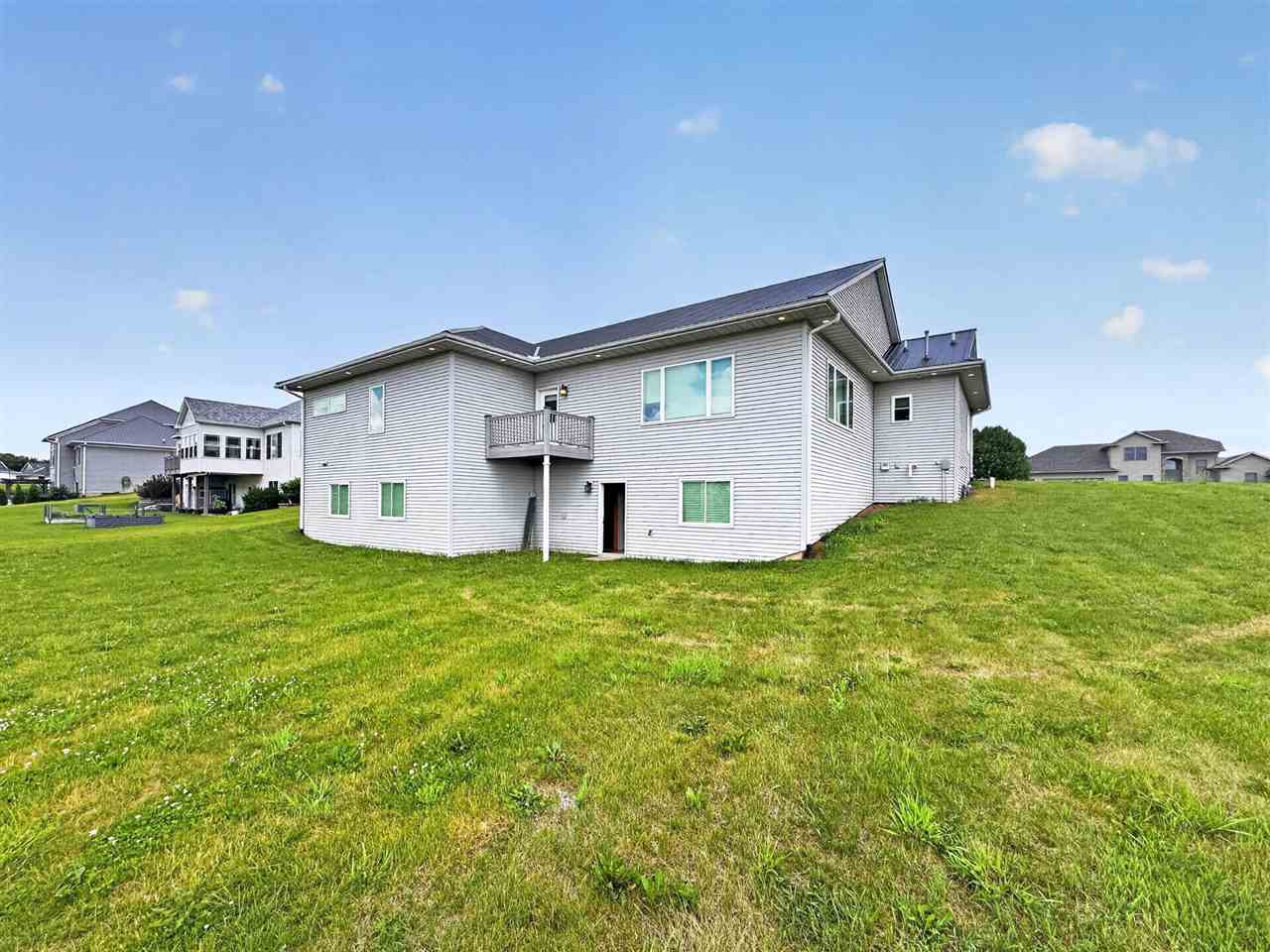 1264 Ivan Lane West Liberty IA 52776