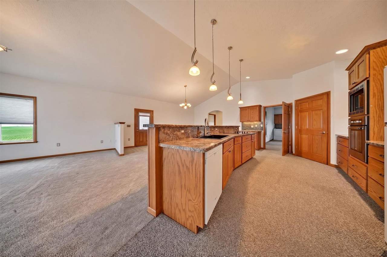 1264 Ivan Lane West Liberty IA 52776