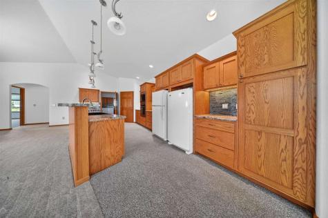 1264 Ivan Lane West Liberty IA 52776