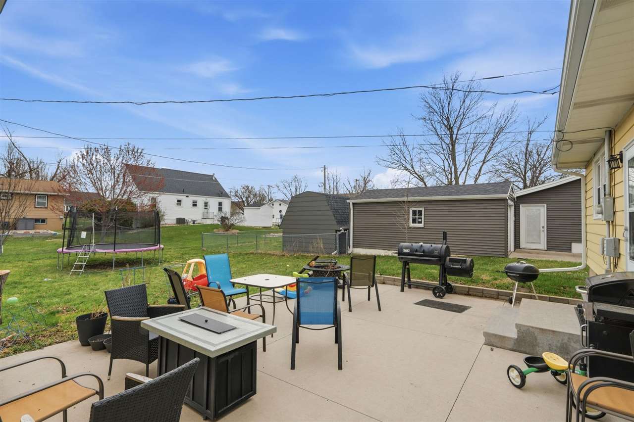 1045 25th Street Marion IA 52302