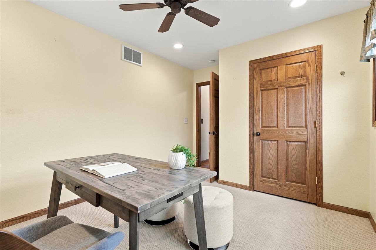 715 14th Street Kalona IA 52247
