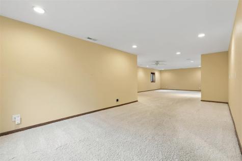 715 14th Street Kalona IA 52247