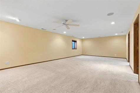 715 14th Street Kalona IA 52247