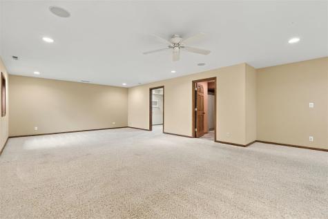 715 14th Street Kalona IA 52247