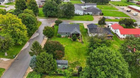 715 14th Street Kalona IA 52247