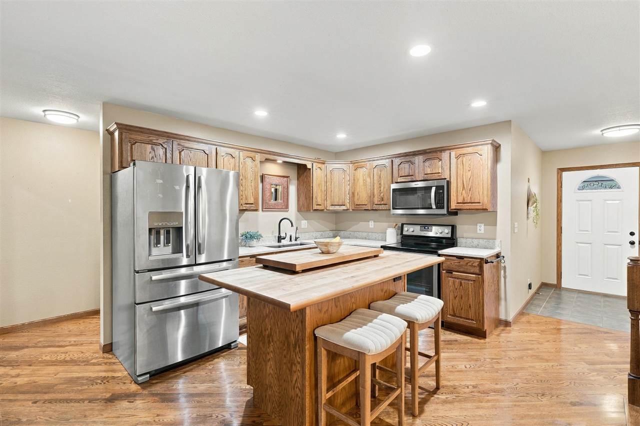 715 14th Street Kalona IA 52247
