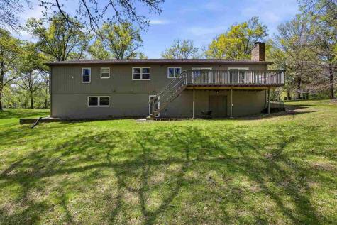 7 West View Acres NE Iowa City IA 52240