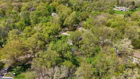7 West View Acres NE Iowa City IA 52240
