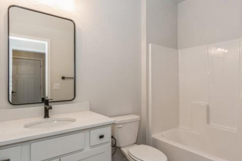 1020 Highland Trail Solon IA 52333