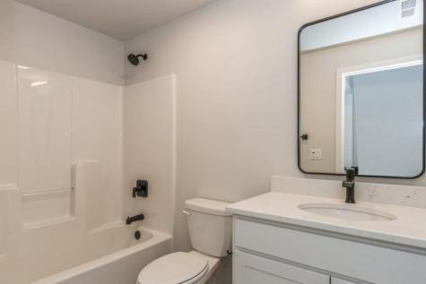 1020 Highland Trail Solon IA 52333