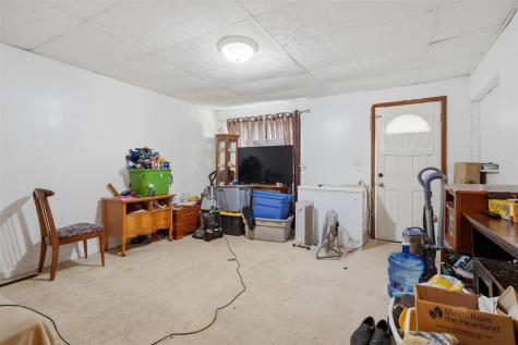 201 S Smith Street Olds IA 52647
