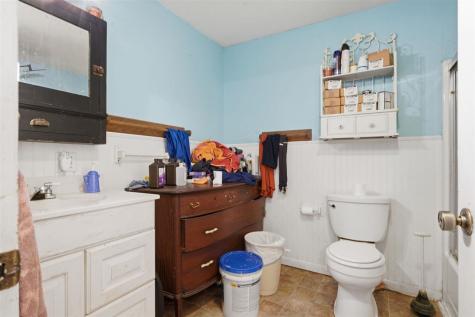 201 S Smith Street Olds IA 52647