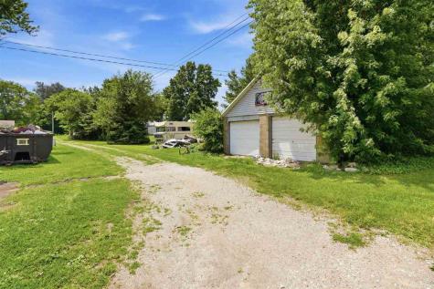 201 S Smith Street Olds IA 52647