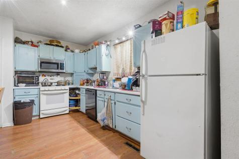 201 S Smith Street Olds IA 52647