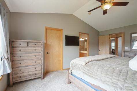 202 Jasper Street Marion IA 52302