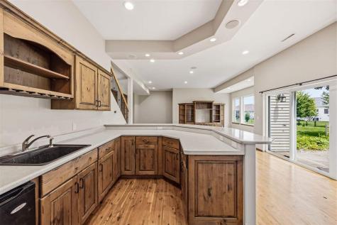 426 Prairie View Drive Fairfax IA 52228