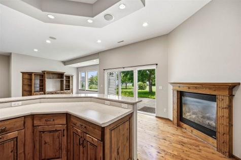 426 Prairie View Drive Fairfax IA 52228