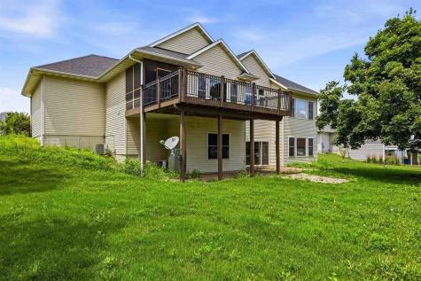 426 Prairie View Drive Fairfax IA 52228
