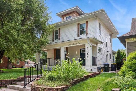 1321 Rochester Avenue Iowa City IA 52245