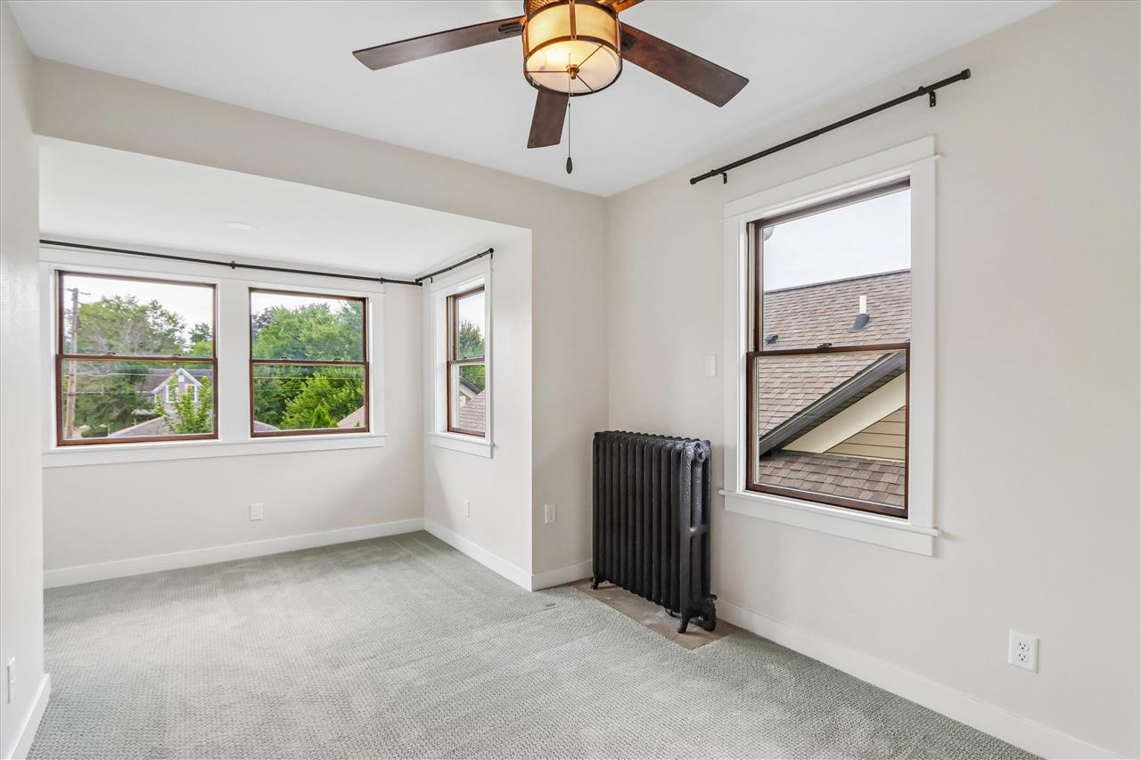 1321 Rochester Avenue Iowa City IA 52245