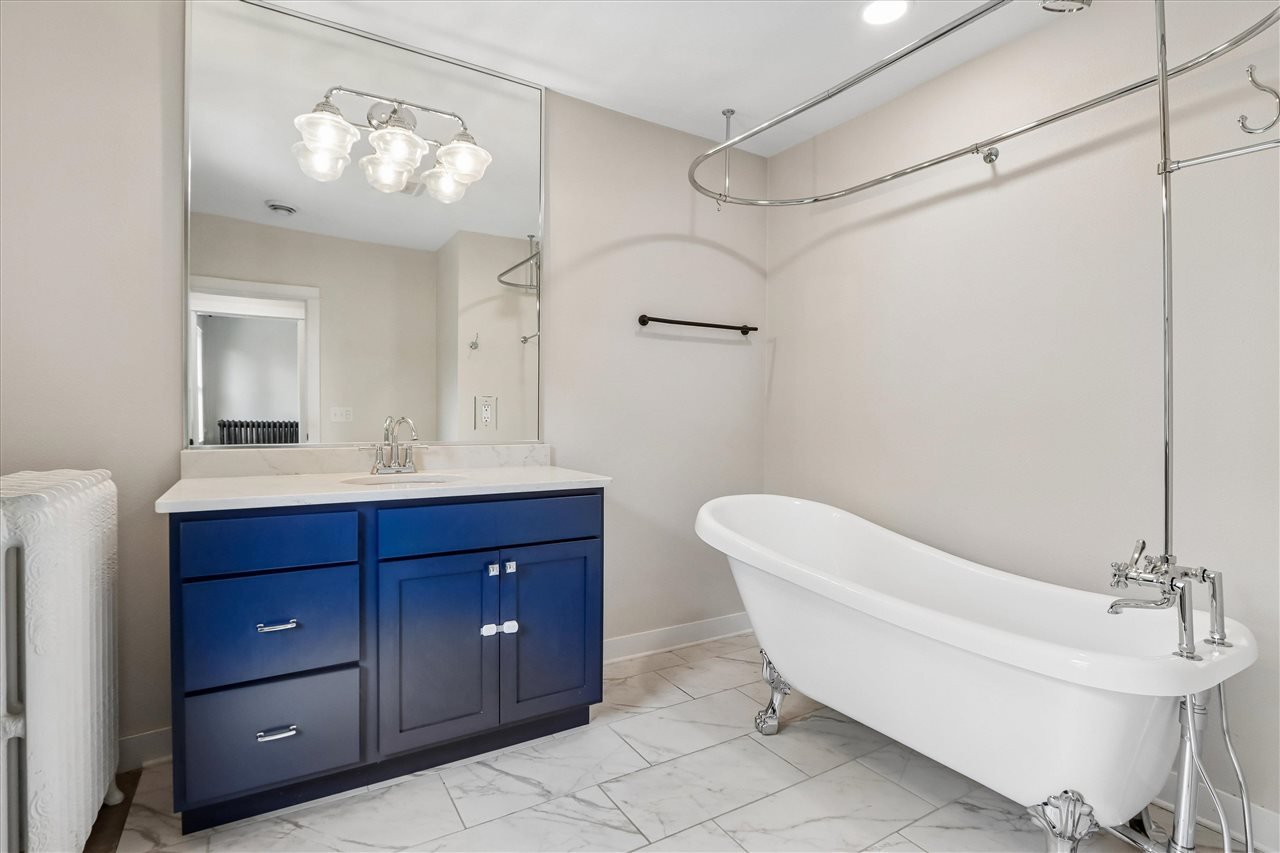 1321 Rochester Avenue Iowa City IA 52245