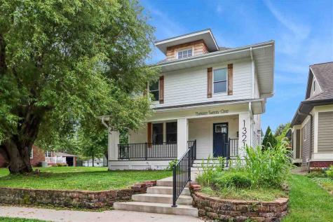1321 Rochester Avenue Iowa City IA 52245
