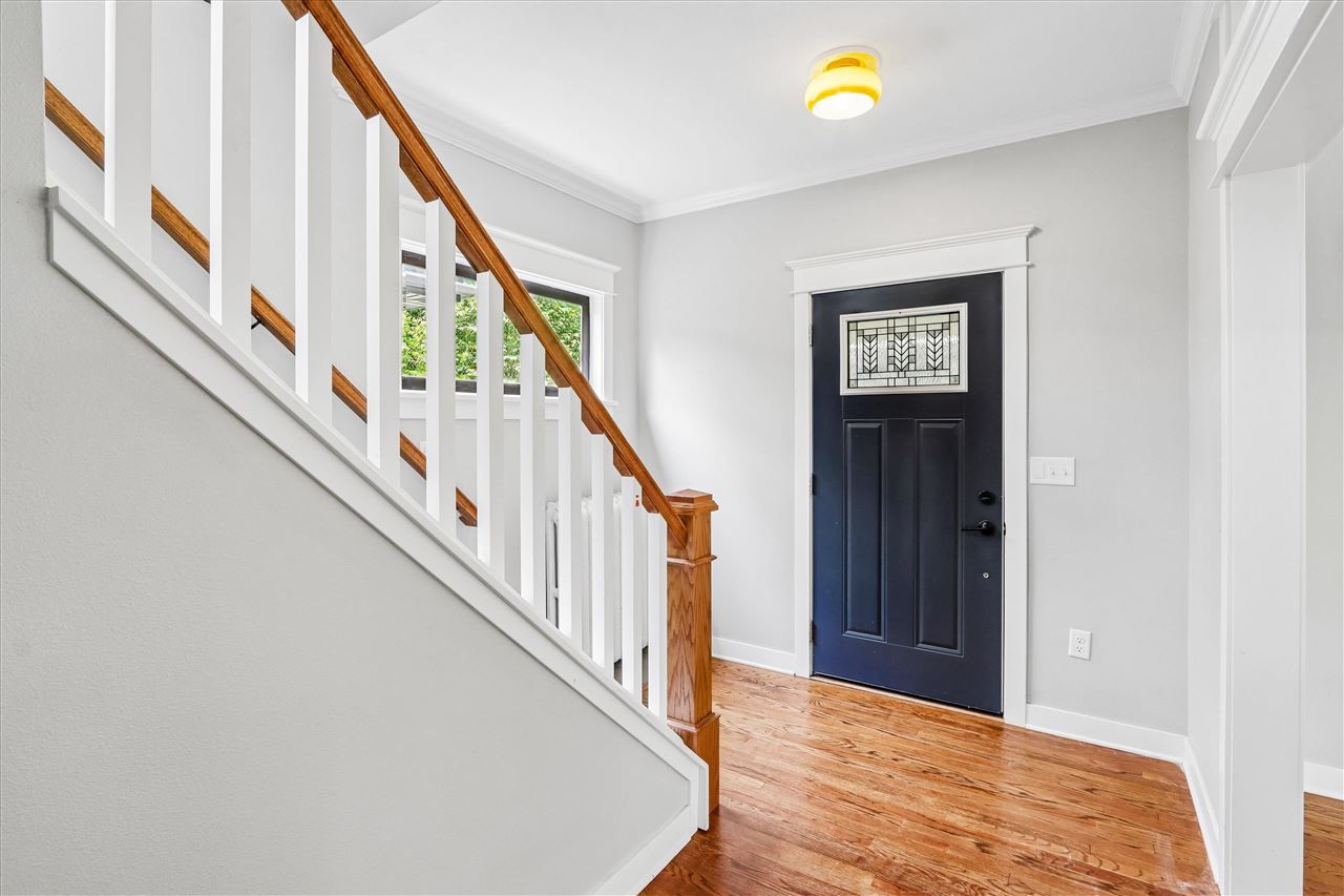 1321 Rochester Avenue Iowa City IA 52245
