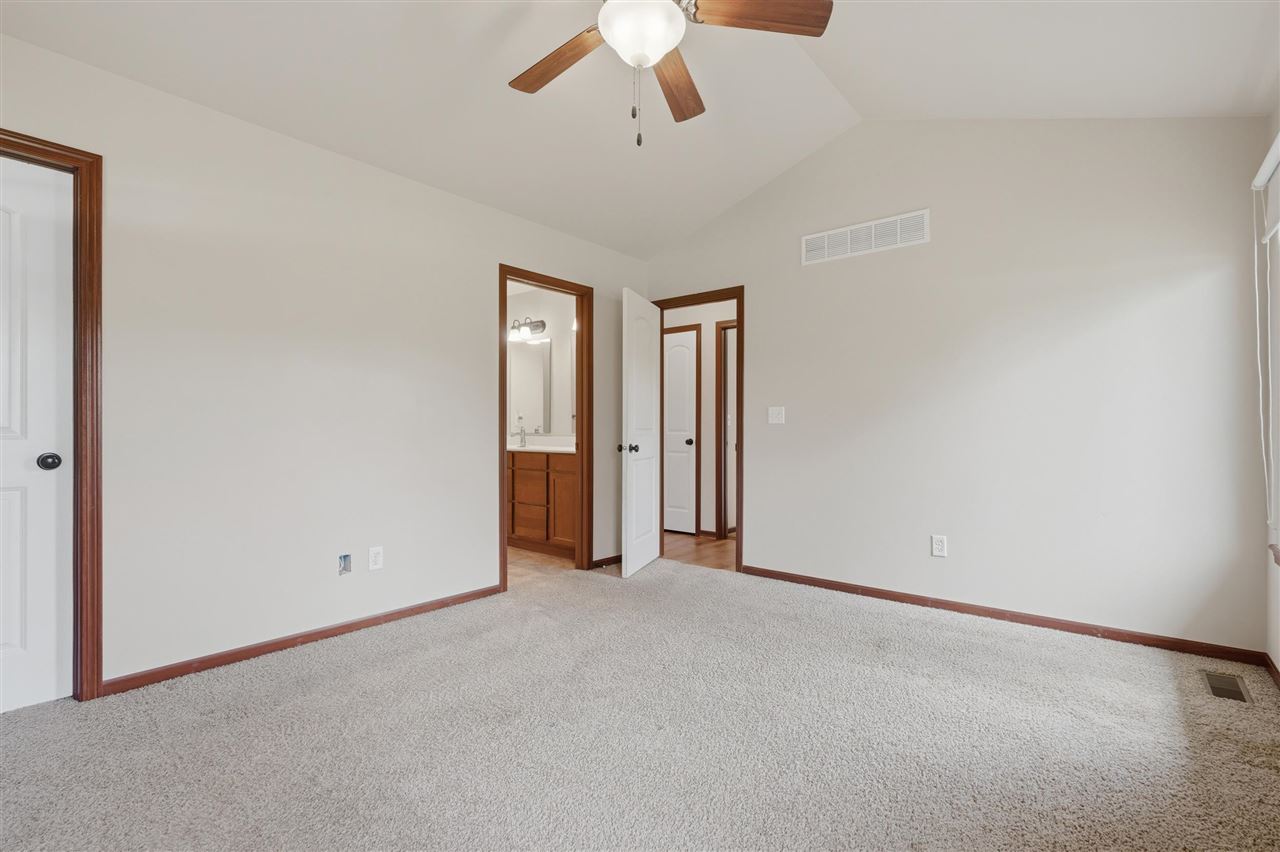 605 Penn Ridge Drive North Liberty IA 52317