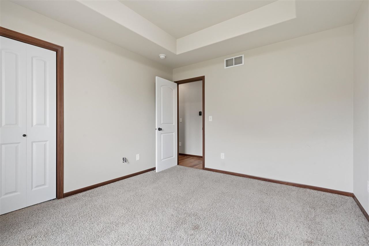 605 Penn Ridge Drive North Liberty IA 52317