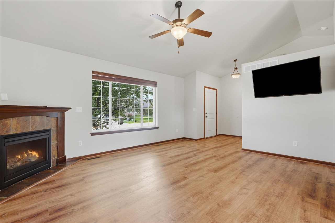 605 Penn Ridge Drive North Liberty IA 52317