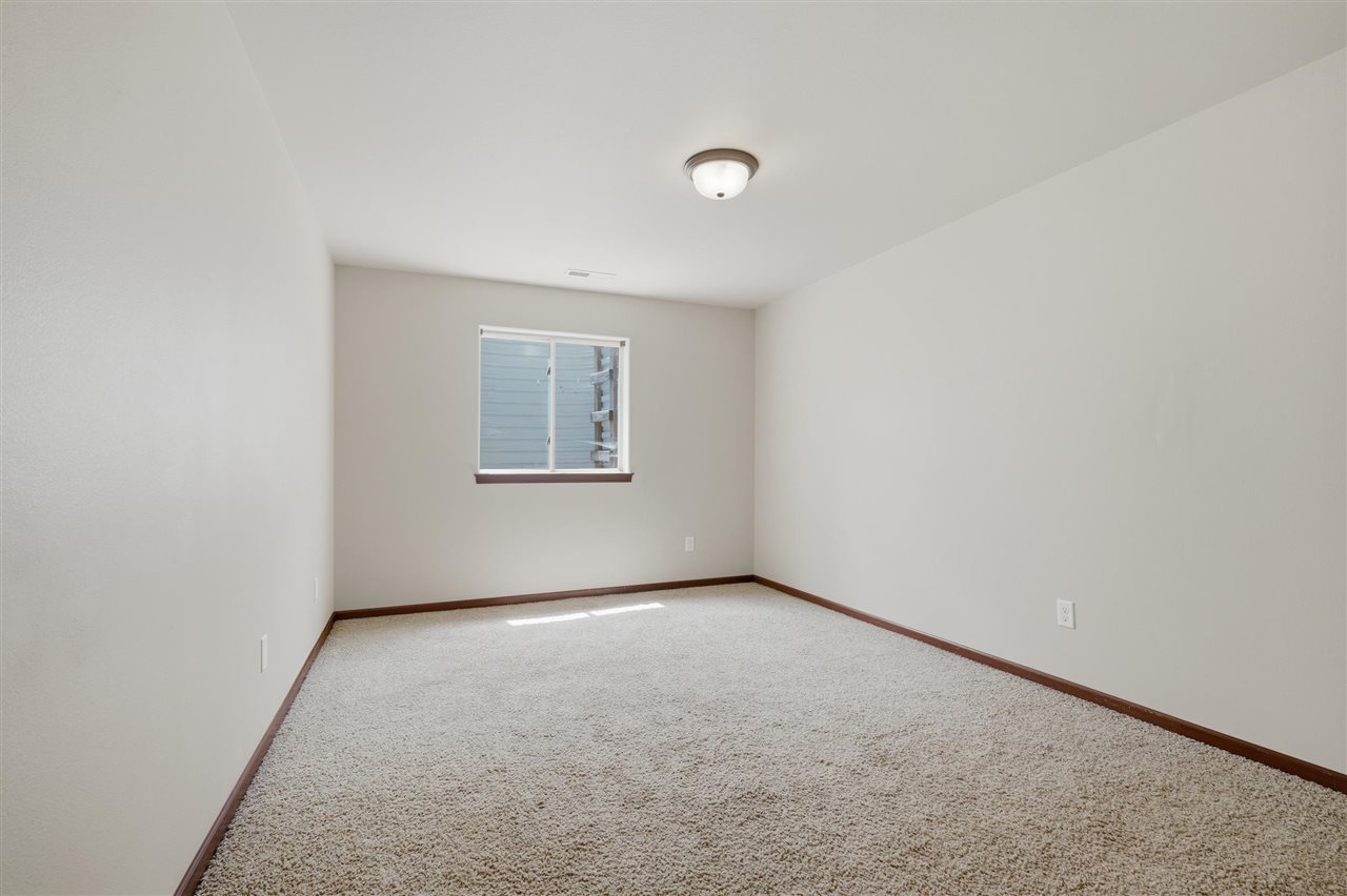 605 Penn Ridge Drive North Liberty IA 52317