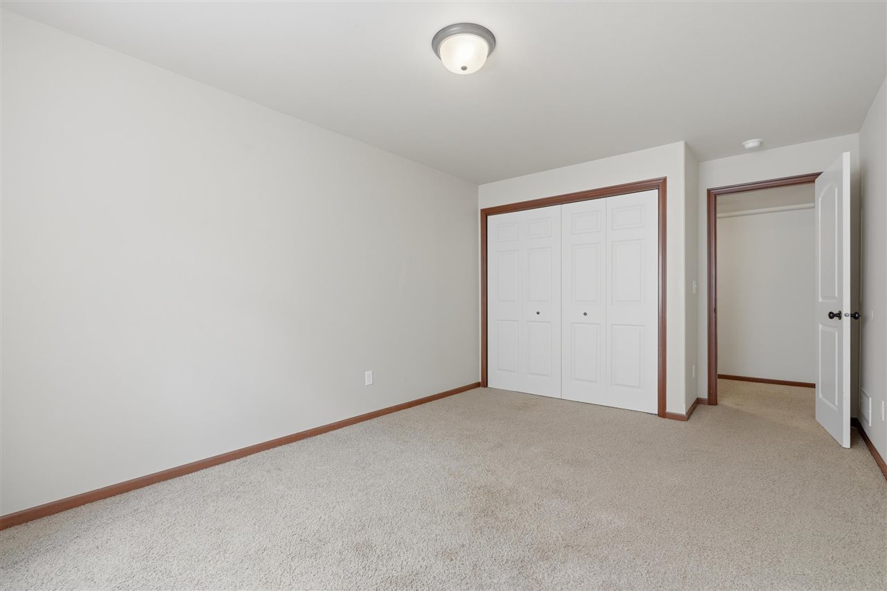 605 Penn Ridge Drive North Liberty IA 52317