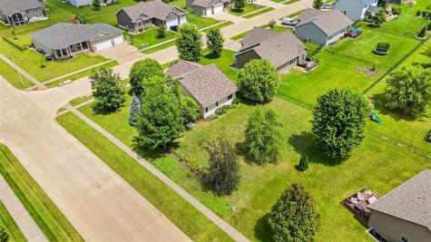 605 Penn Ridge Drive North Liberty IA 52317