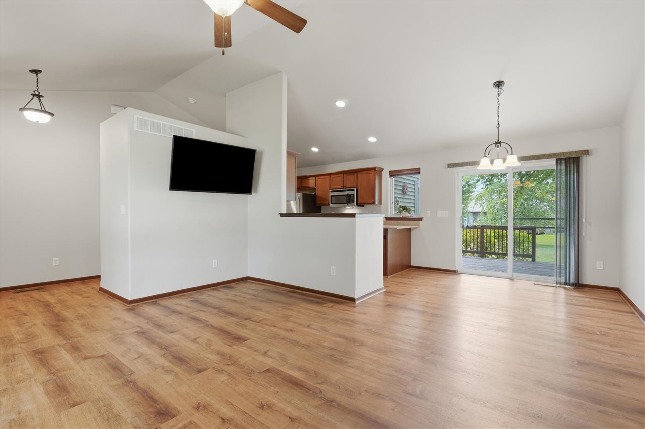605 Penn Ridge Drive North Liberty IA 52317